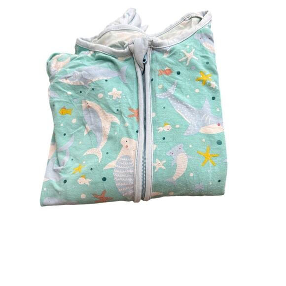 Little Sleepies Shark Soirée Zippy, a one-piece pajama sleeper size 2T - Picture 1 of 4